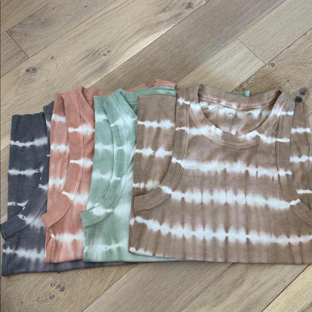 Aerie Tie-Dye Tank Tops
